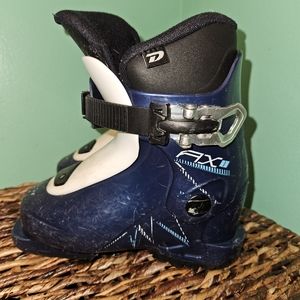 Youth Ski Boots - (17.5 centimeters)